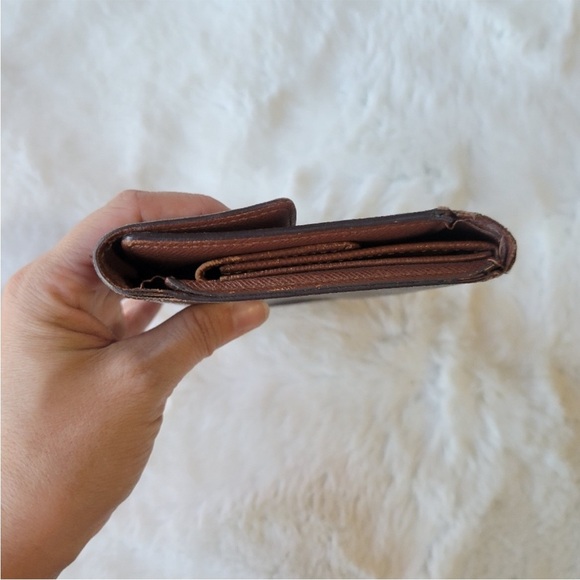 💎Louis Vuitton Monogram trifold wallet - Picture 3 of 11